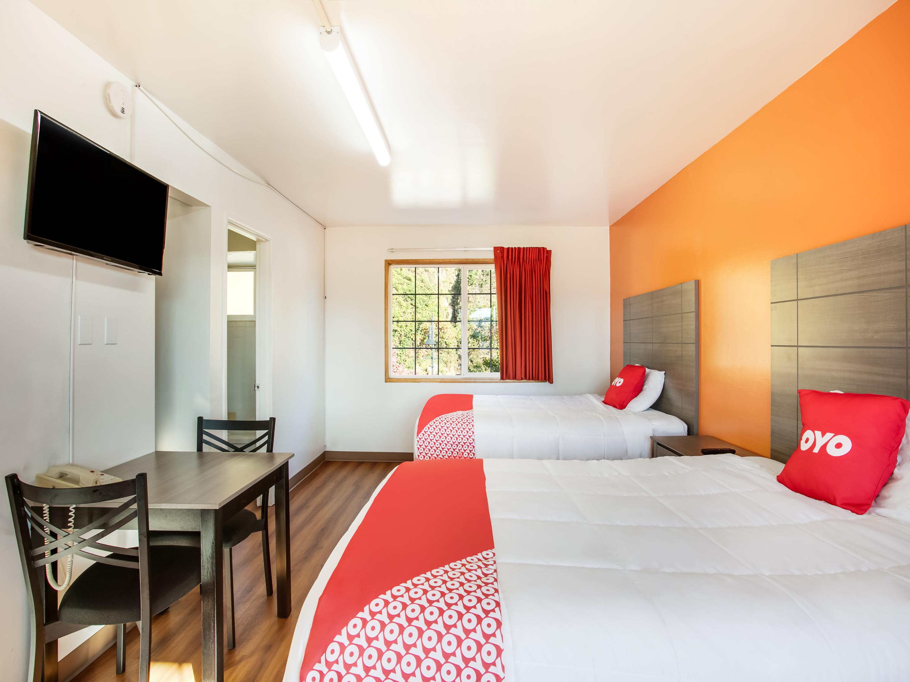 Oyo Hotel Kalama Extérieur photo