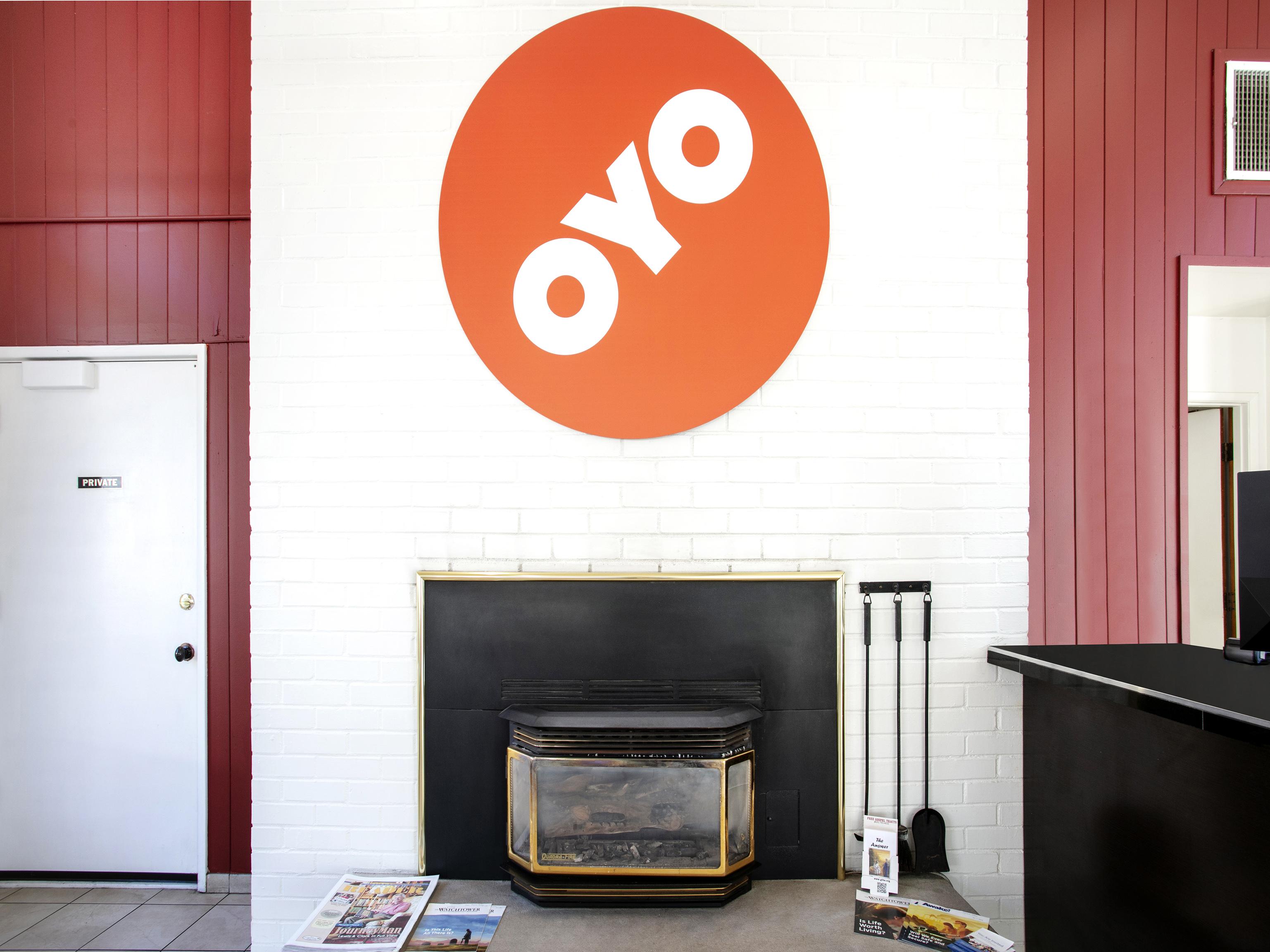 Oyo Hotel Kalama Extérieur photo