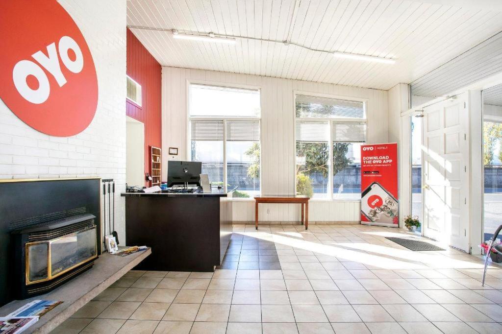 Oyo Hotel Kalama Extérieur photo